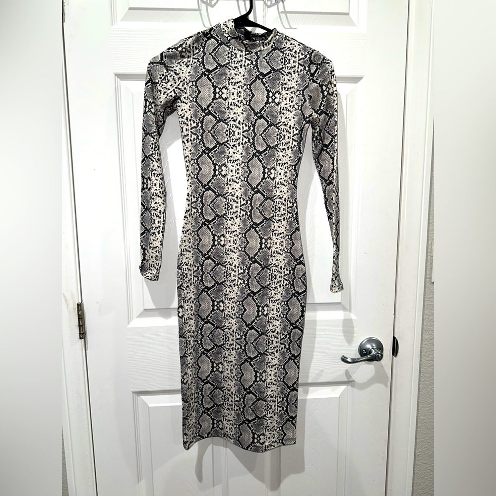 COPY - Xs dress from fashion nova
